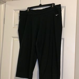 Nike Pants - Nike Dri Fit Capri Sz 2X Nike Pants - Nike Dri Fit Capri Sz 2X